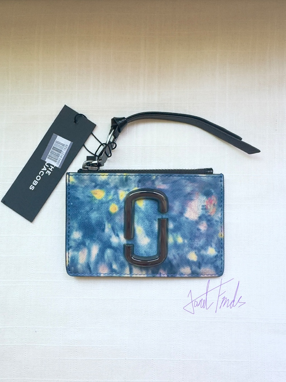 NWT 🌌 Marc Jacobs The Snapshot
Logo Top Zip Blue Multi Card Wallet